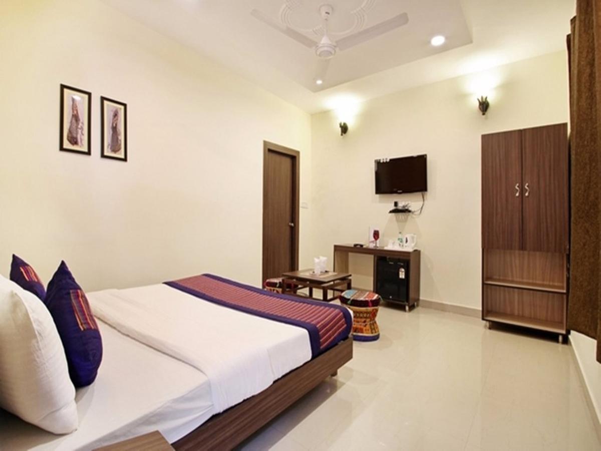 Taj Haveli Hotel Agra - Walkable Distance From Taj Mahal Bagian luar foto